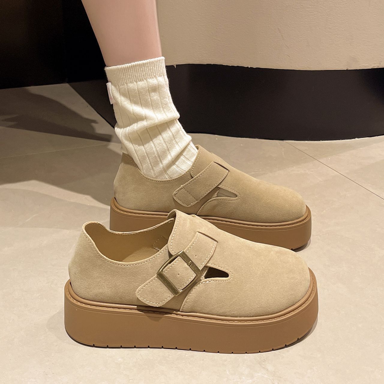 Fashion Women s Shoes Round Toe Ladies Pumps Platform Elegant Dress 2025 Trend 39 Korean Style Footwear Shoe High Quality Stylish Chic 35
Fashion Women s Shoes Round Toe Ladies Pumps Platform Elegant Dress 2025 Trend 39 Korean Style Footwear Shoe High Quality Stylish Chic 35