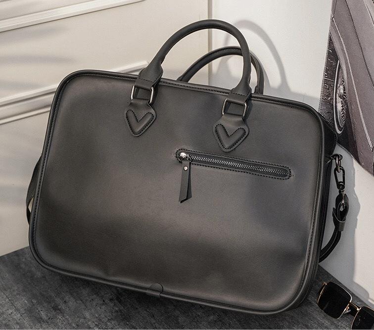 TS JYL laptop bag,PU Men Handbag Business Messenger Crossbody Laptop Bag OneSize чорний
TS JYL laptop bag,PU Men Handbag Business Messenger Crossbody Laptop Bag OneSize чорний