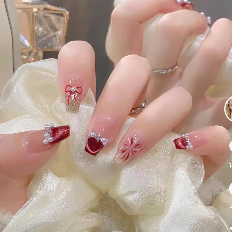 Red Edge Cat Eye Press-on Nails with Bow Rhinestone - Medium Long T-Shape False Nails
Red Edge Cat Eye Press-on Nails with Bow Rhinestone - Medium Long T-Shape False Nails