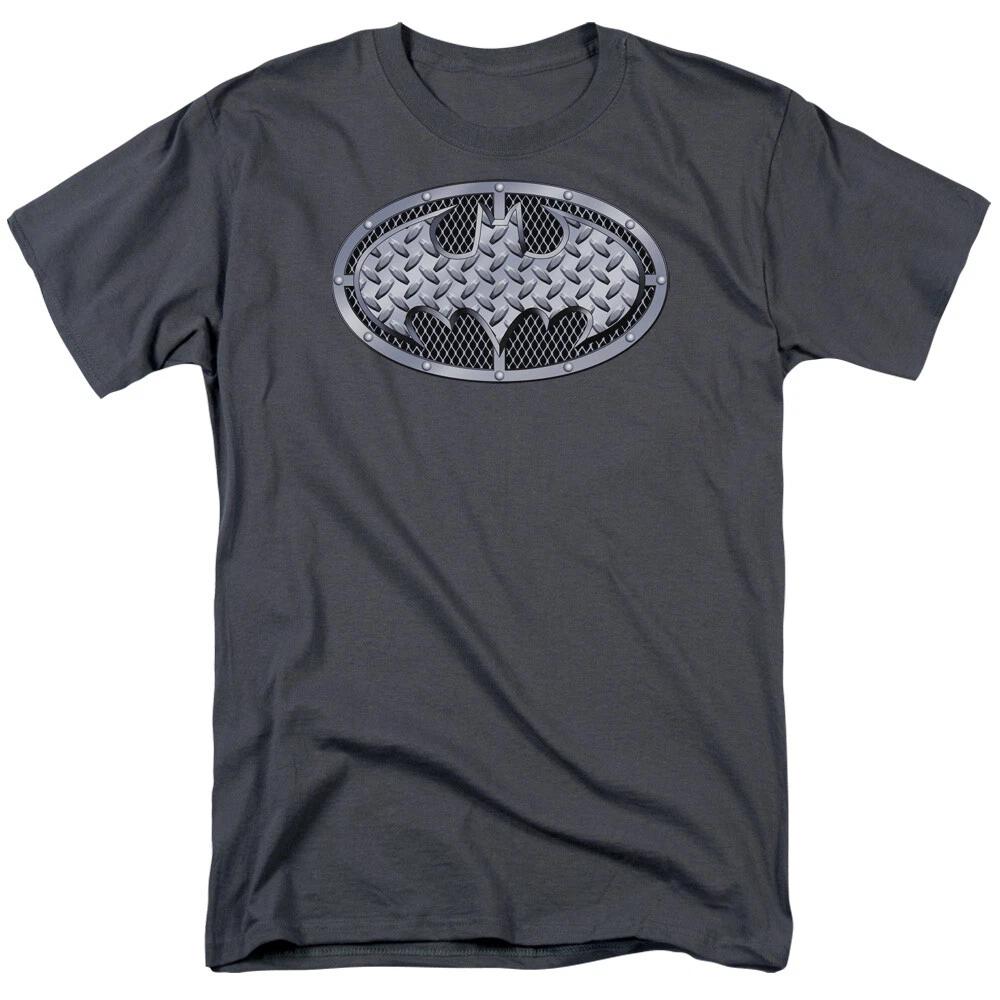 Batman Steel Mesh Shield T-Shirt - Regular or Sleeveless - to 5X 4XL
Batman Steel Mesh Shield T-Shirt - Regular or Sleeveless - to 5X 4XL