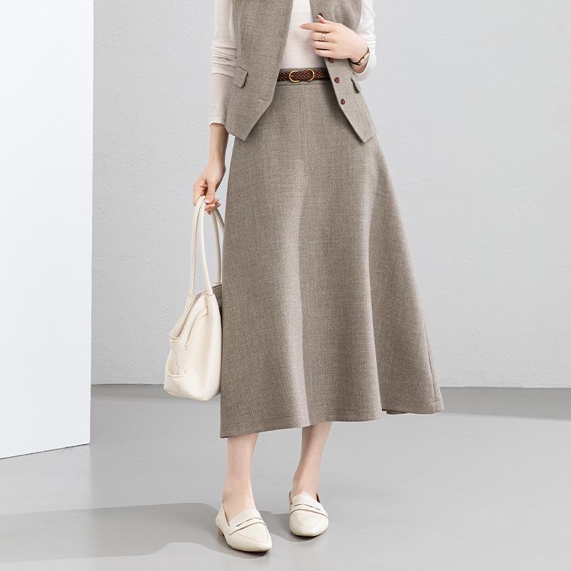 Xin Ge Quiet Luxury Age-Reducing Two-Piece Suit: Spring 2026 Style Vest & Slim-Waist Midi Skirt Extra Large
Xin Ge Quiet Luxury Age-Reducing Two-Piece Suit: Spring 2026 Style Vest & Slim-Waist Midi Skirt Extra Large