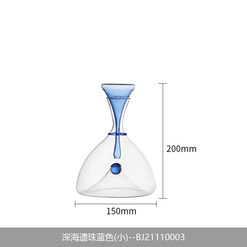 Modern Minimalist Glass Decanter for Home Bar Restaurant Elegant Wine Cabinet Decorative Divider for Brandy Whiskey Tequila
Modern Minimalist Glass Decanter for Home Bar Restaurant Elegant Wine Cabinet Decorative Divider for Brandy Whiskey Tequila