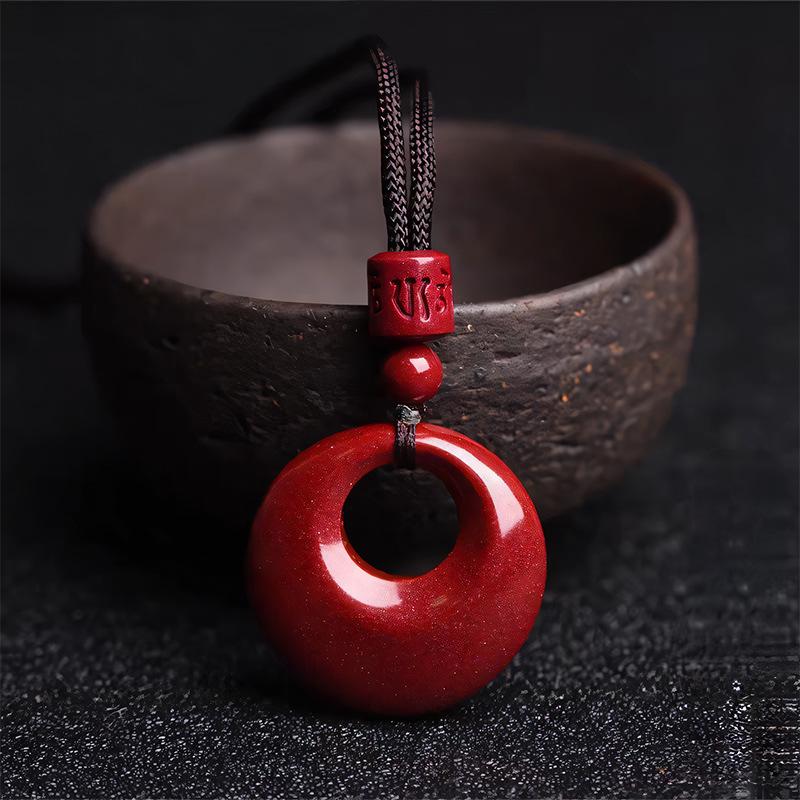 Кіновар Підвіска Миру з Амулетами з Фіолетового Золотого Піску для Чоловіків та Жінок
Кіновар Підвіска Миру з Амулетами з Фіолетового Золотого Піску для Чоловіків та Жінок