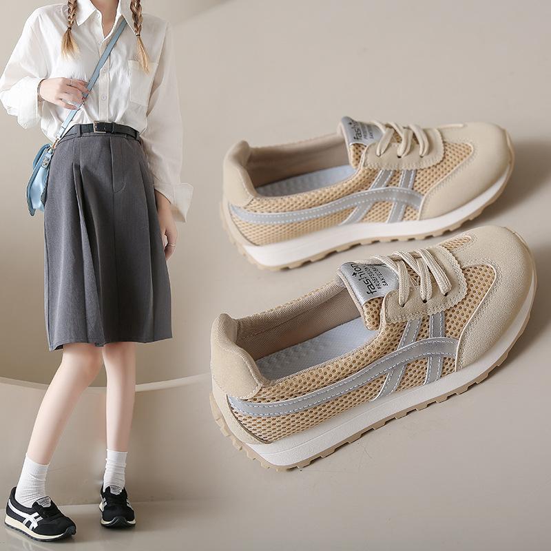 JCF213 new breathable color matching leather women s shoes spring and summer casual thick baseplate shoes heightened Korean version 35 чёрный
JCF213 new breathable color matching leather women s shoes spring and summer casual thick baseplate shoes heightened Korean version 35 чёрный