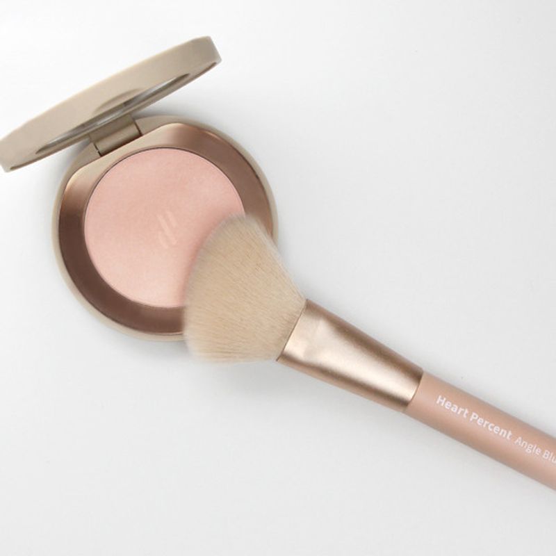 HEARTPERCENT Angled Blush Brush Angle Blush Brush
HEARTPERCENT Angled Blush Brush Angle Blush Brush