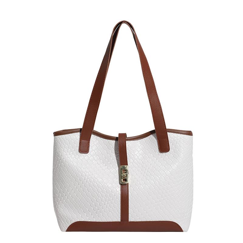 Fashion contrasting color big bag women s new trend large capacity shoulder bag niche tote bag
Fashion contrasting color big bag women s new trend large capacity shoulder bag niche tote bag