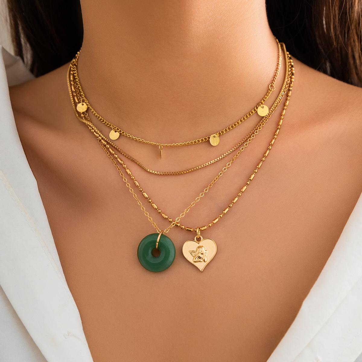 Pull glass safety buckle versatile collarbone chain, sweet cool wax thread big tree niche necklace female
Pull glass safety buckle versatile collarbone chain, sweet cool wax thread big tree niche necklace female