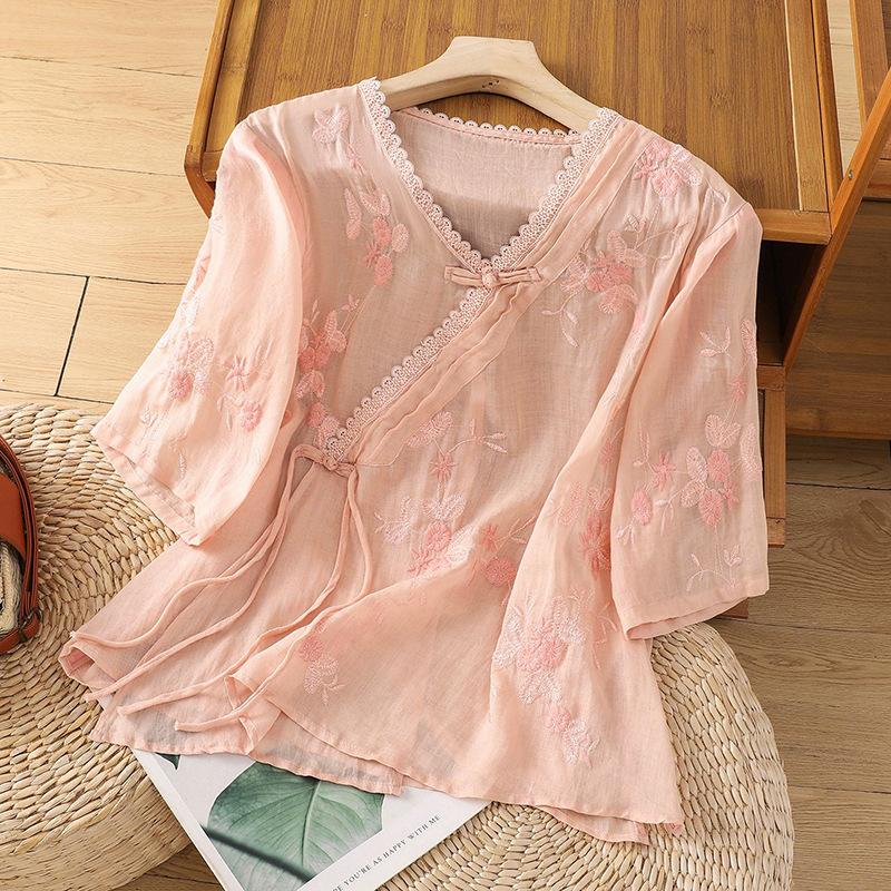 Summer High-end Slant Breasted Buttoned Small Shirt Made of Cotton and Linen New Chinese Retro Embroidered Short Sleeved Shirt Women s Clothing M рожевий
Summer High-end Slant Breasted Buttoned Small Shirt Made of Cotton and Linen New Chinese Retro Embroidered Short Sleeved Shirt Women s Clothing M рожевий