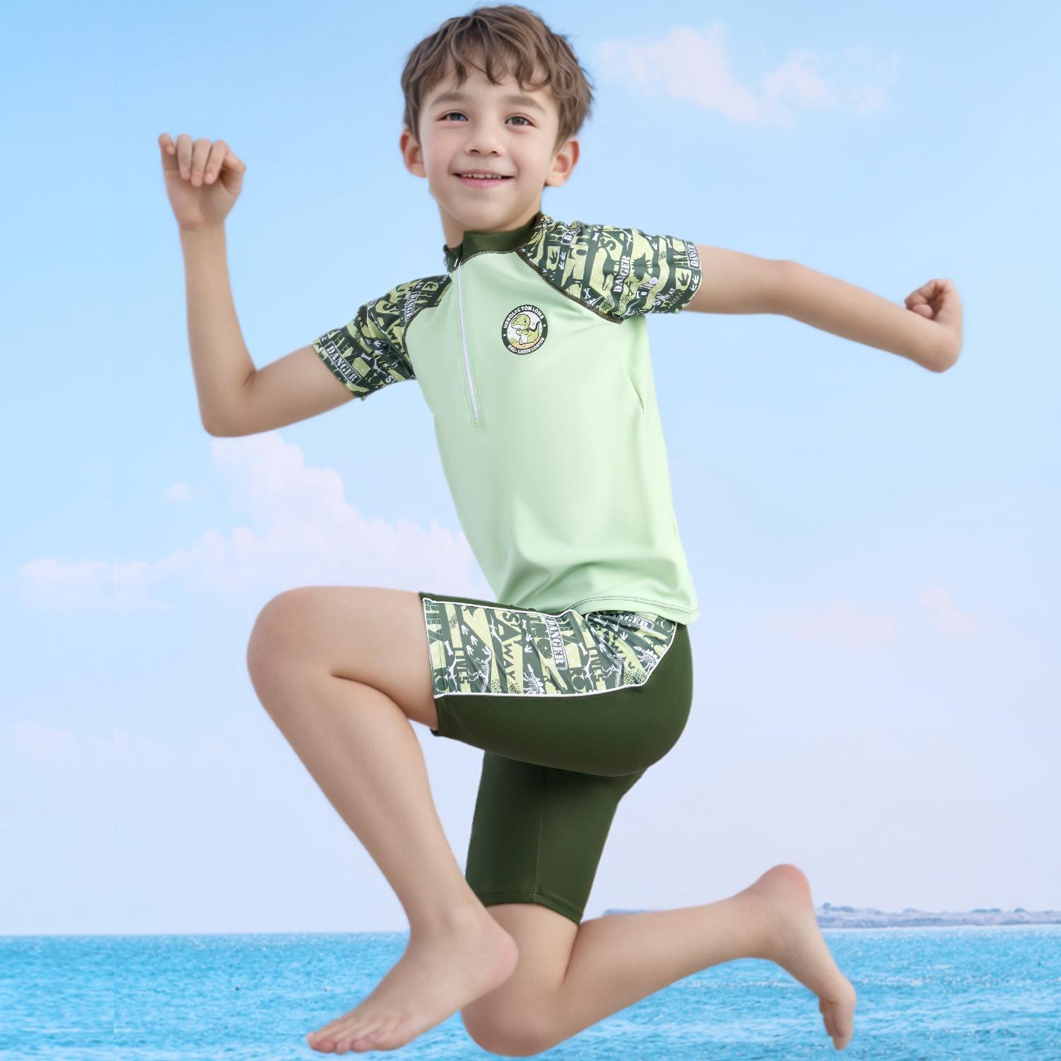 New Boys Quick-Dry Sun Protection Swimsuit Set: Available in Small, Medium, Large - Split Design for Kids 16# (for 60-70 lbs)
New Boys Quick-Dry Sun Protection Swimsuit Set: Available in Small, Medium, Large - Split Design for Kids 16# (for 60-70 lbs)