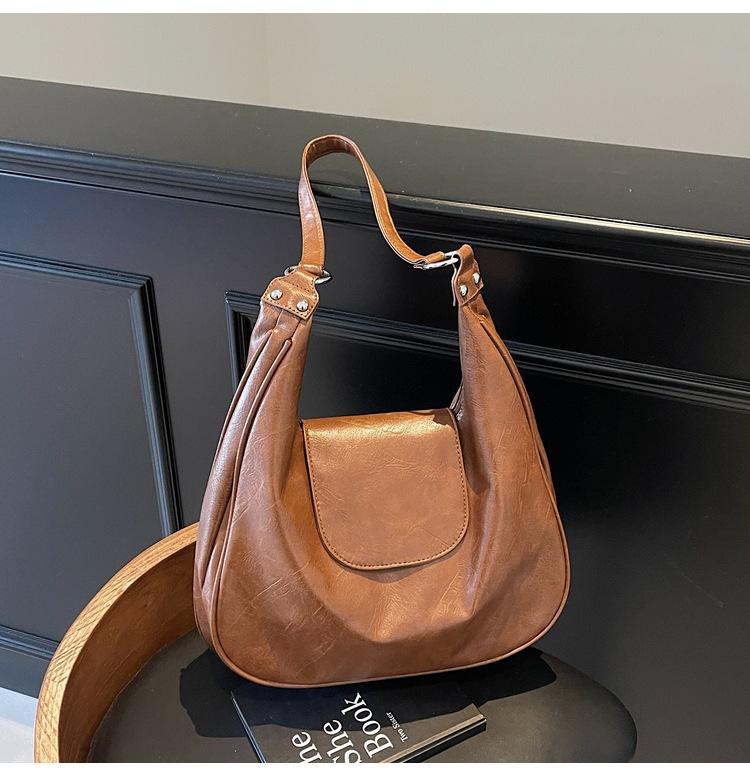 Винтажная сумка-пельмень женская новая большая вместительная сумка для поездок модная оригинальная сумка-тоут на плечо подмышку коричневый
Винтажная сумка-пельмень женская новая большая вместительная сумка для поездок модная оригинальная сумка-тоут на плечо подмышку коричневый