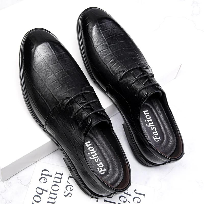 Модные туфли дерби для мужчин, деловые, формальные, черные, из искусственной кожи, на низком каблуке, на шнуровке, классические, удобные, нескользящие, для банкета 44 чёрный
Модные туфли дерби для мужчин, деловые, формальные, черные, из искусственной кожи, на низком каблуке, на шнуровке, классические, удобные, нескользящие, для банкета 44 чёрный