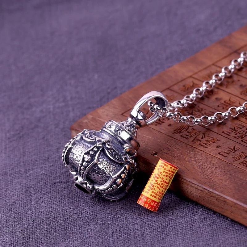 Retro Alchemy Furnace Can Open Pendant Gazang Bottle Pendant Ethnic Style Trend Lucky Wealth Jewelry for Men and Women
Retro Alchemy Furnace Can Open Pendant Gazang Bottle Pendant Ethnic Style Trend Lucky Wealth Jewelry for Men and Women