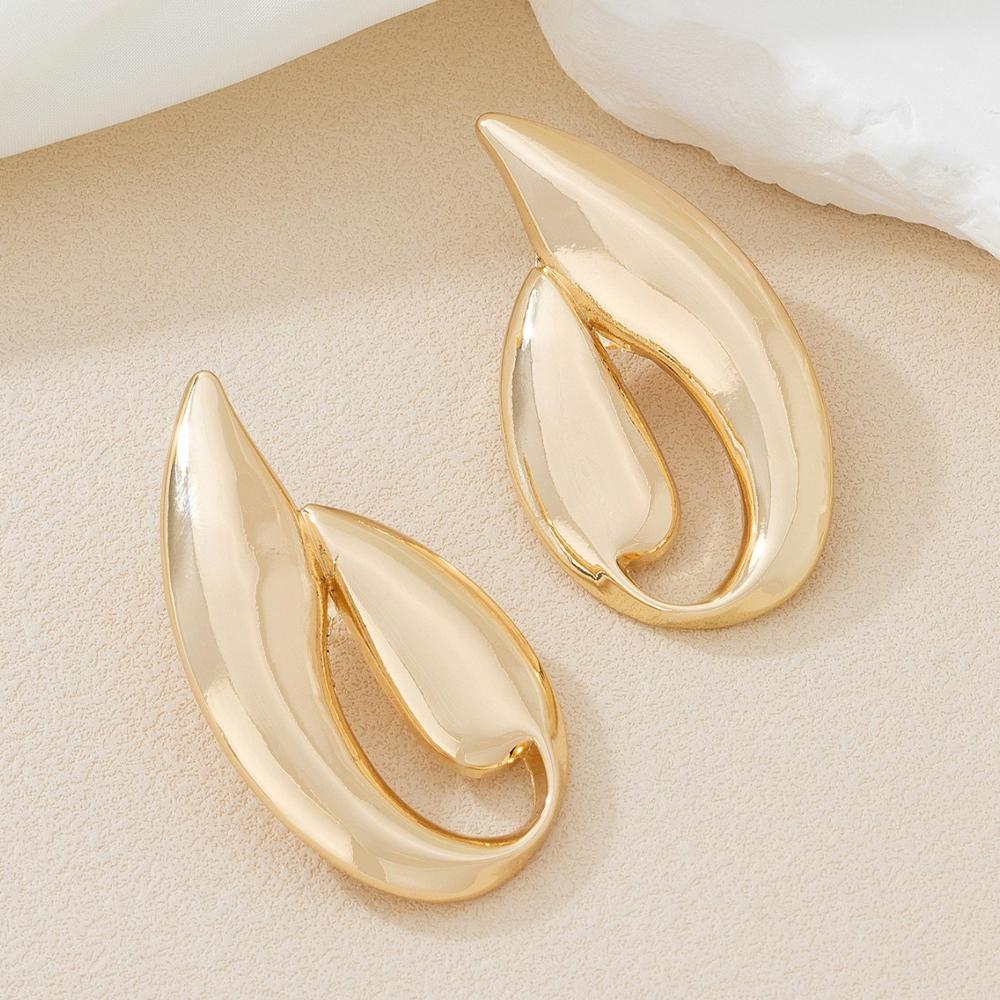 Vintage Smooth Geometric Dangle Earrings Prom for Women Wholesale 2025 Fashion Exaggerated Metal Earrings Trend Accessories Gift
Vintage Smooth Geometric Dangle Earrings Prom for Women Wholesale 2025 Fashion Exaggerated Metal Earrings Trend Accessories Gift