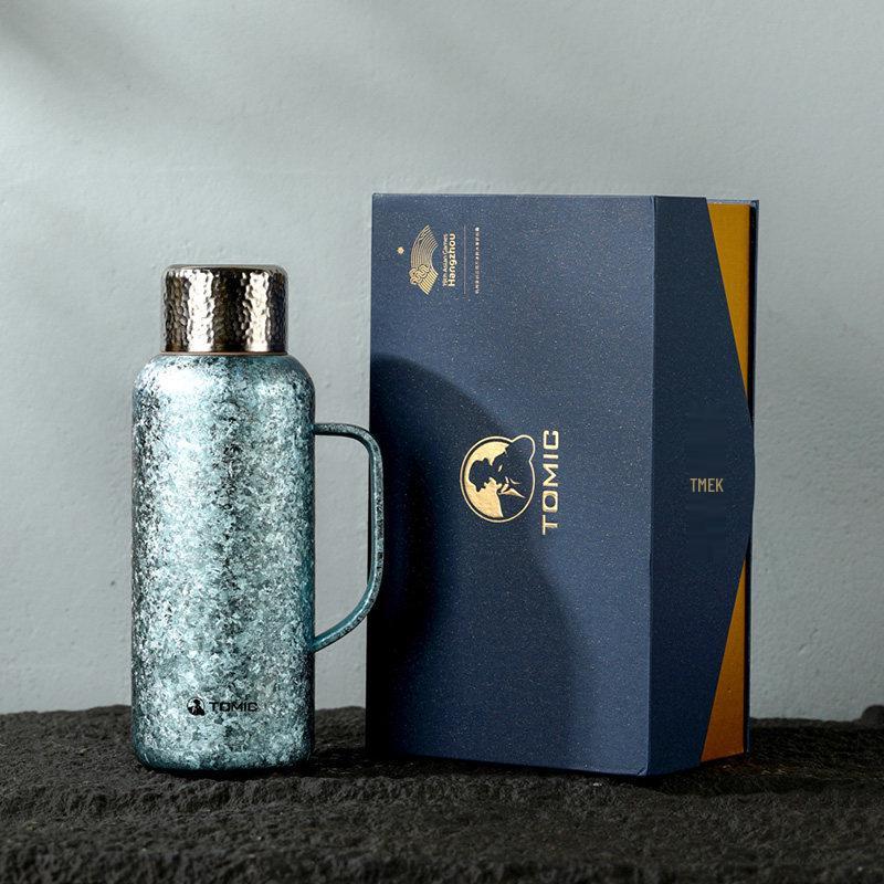 1000ml Pure Titanium Teapot with Temperature Display - Thermal Insulation, Tea-Water Separation, Light Luxury for Home or Office Use 1000ML
1000ml Pure Titanium Teapot with Temperature Display - Thermal Insulation, Tea-Water Separation, Light Luxury for Home or Office Use 1000ML