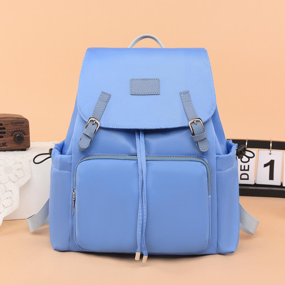 2025 Женский легкий водонепроницаемый рюкзак из Оксфорда для путешествий и поездок на работу 25*14*33 cm небесно-голубой
2025 Женский легкий водонепроницаемый рюкзак из Оксфорда для путешествий и поездок на работу 25*14*33 cm небесно-голубой
