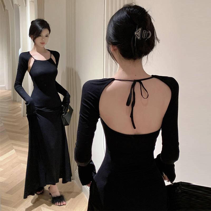 Женское французское черное платье с открытой спиной и бретельками на шее one size fits all чёрный
Женское французское черное платье с открытой спиной и бретельками на шее one size fits all чёрный