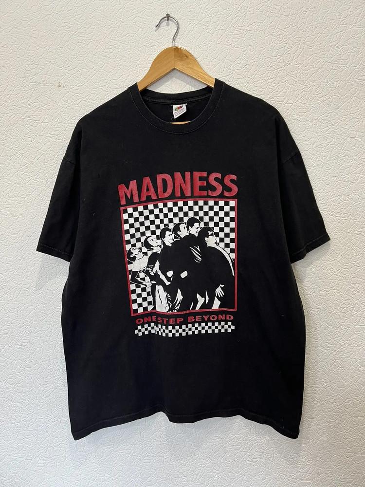 VINTAGE Madness Band One Step beyond Shirt Unisex S to 5XL Unisex T-Shirt M
VINTAGE Madness Band One Step beyond Shirt Unisex S to 5XL Unisex T-Shirt M