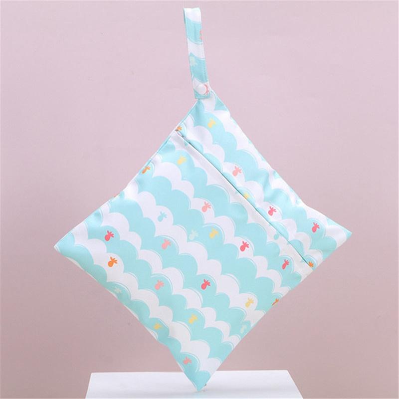 Storage Bag Bag Mummy Multifunctional Baby Travel Nappy Bag Prints Wet/Dry Organizer Reusable Waterproof Fashion Diaper Caddy
Storage Bag Bag Mummy Multifunctional Baby Travel Nappy Bag Prints Wet/Dry Organizer Reusable Waterproof Fashion Diaper Caddy