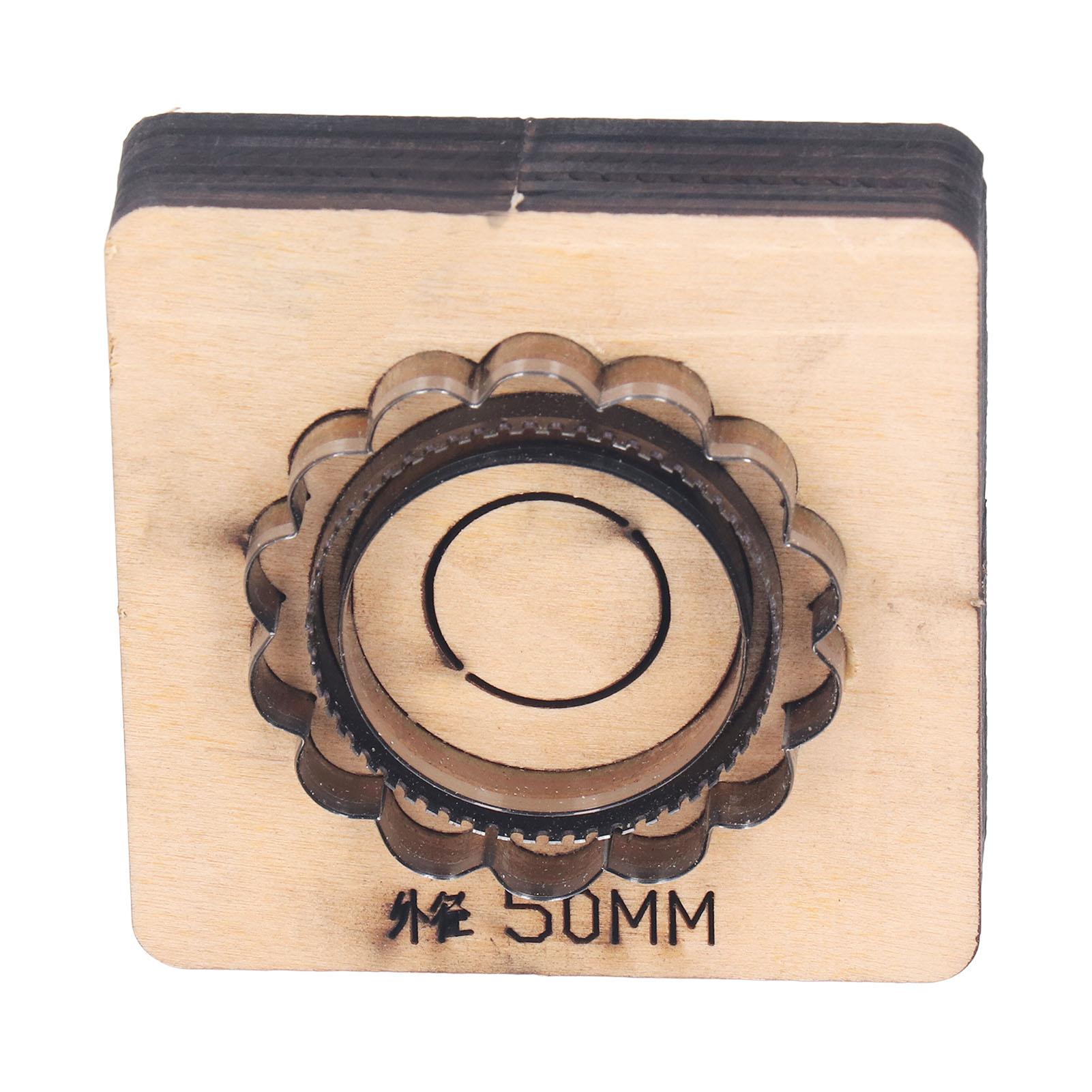 Leather Cutting Dies Sunflower Shaped 7.5x7.5x2.3cm Size 50mm Diameter Precise Cutting Mold
Leather Cutting Dies Sunflower Shaped 7.5x7.5x2.3cm Size 50mm Diameter Precise Cutting Mold