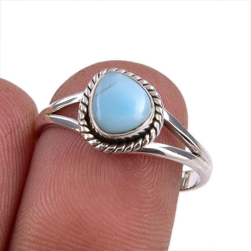 Кольцо из серебра 925 пробы с драгоценным камнем Natural Republic Larimar, размер 7 f0C73
Кольцо из серебра 925 пробы с драгоценным камнем Natural Republic Larimar, размер 7 f0C73