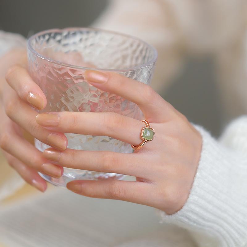 Hetian Jade Square Sugar Ring - Fashionable 2022 White Jade Index Finger Ring Adjustable Open
Hetian Jade Square Sugar Ring - Fashionable 2022 White Jade Index Finger Ring Adjustable Open