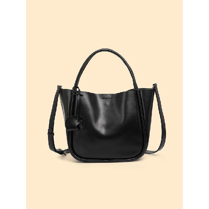 Top Layer Cowhide Underarm Tote Bag Genuine Leather New Fashion High-end Feel Single Shoulder Crossbody Women s Bag Versatile Basket Bag чорний
Top Layer Cowhide Underarm Tote Bag Genuine Leather New Fashion High-end Feel Single Shoulder Crossbody Women s Bag Versatile Basket Bag чорний