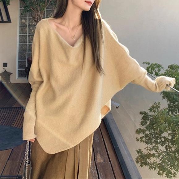 Arctic velvet, irregular bat sleeves, solid color sweater for women, loose autumn and winter soft waxy, shoulder knitted women one size fits all
Arctic velvet, irregular bat sleeves, solid color sweater for women, loose autumn and winter soft waxy, shoulder knitted women one size fits all