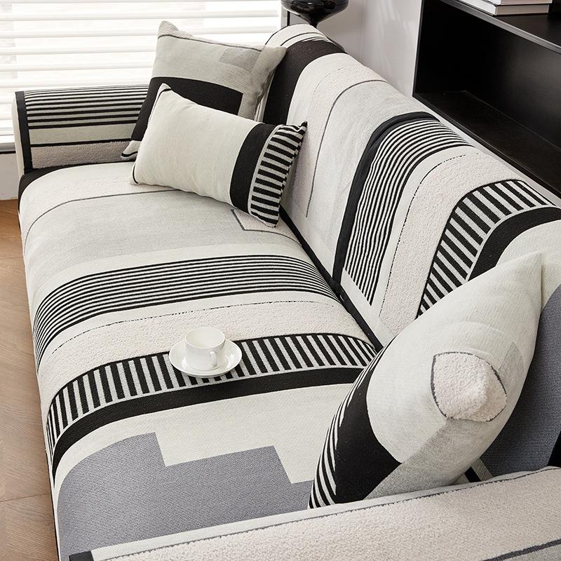 New Chenille Sofa Cushion Universal Non-Slip Seat Cushion For All Seasons, Simple Striped Dirt-Resistant Sofa Towel 70*70cm
New Chenille Sofa Cushion Universal Non-Slip Seat Cushion For All Seasons, Simple Striped Dirt-Resistant Sofa Towel 70*70cm