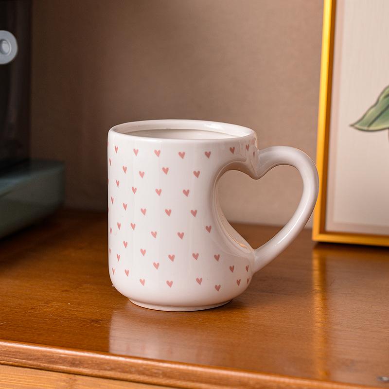 Love Heart Ceramic Mug Creative Office Coffee Cup Cute Breakfast Mug Couple Gift Design 420ML
Love Heart Ceramic Mug Creative Office Coffee Cup Cute Breakfast Mug Couple Gift Design 420ML
