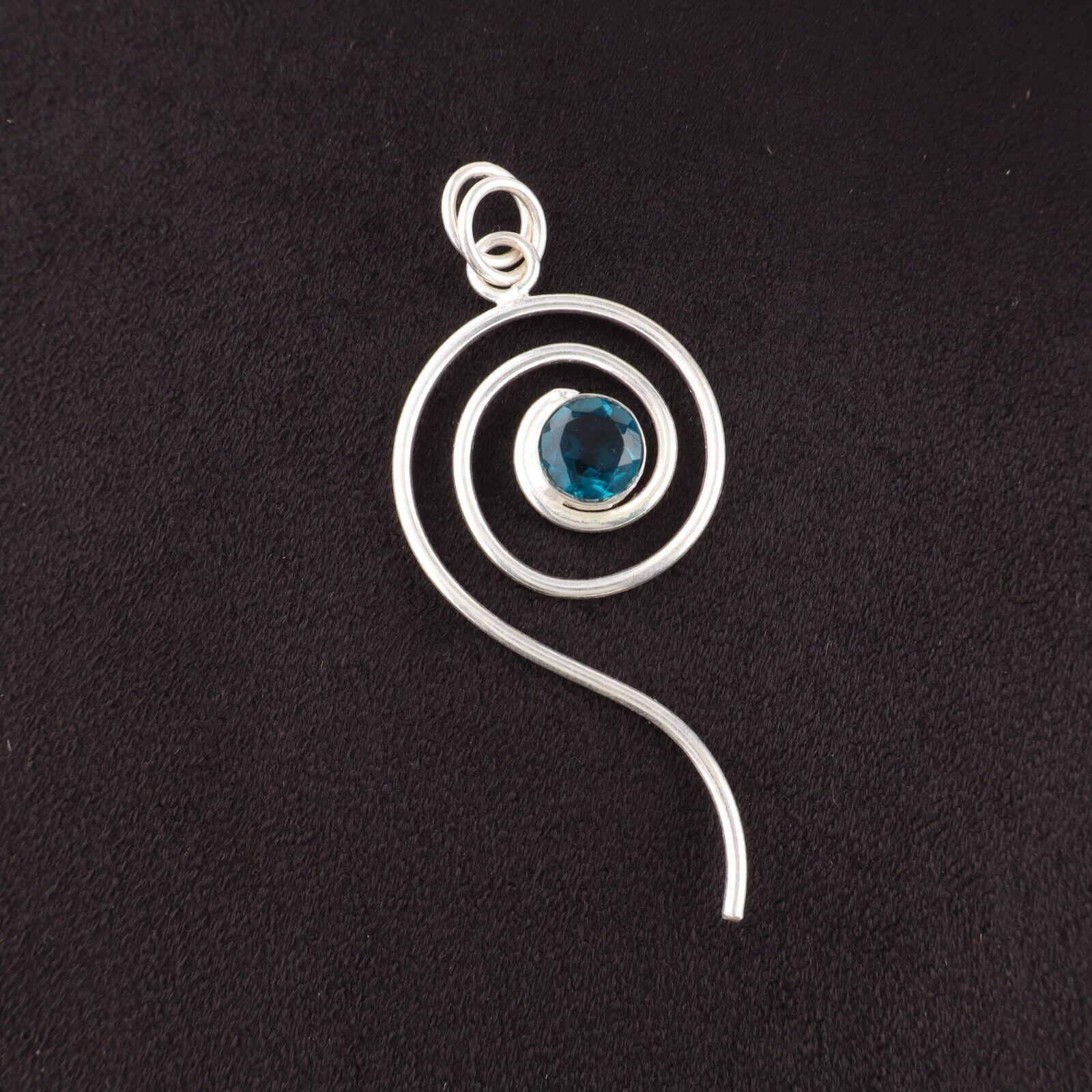 Апатит Драгоценный камень 925 Стерлинговое серебро Ювелирные изделия Ручной работы Подвеска для свадебного подарка PP-42-15
Апатит Драгоценный камень 925 Стерлинговое серебро Ювелирные изделия Ручной работы Подвеска для свадебного подарка PP-42-15