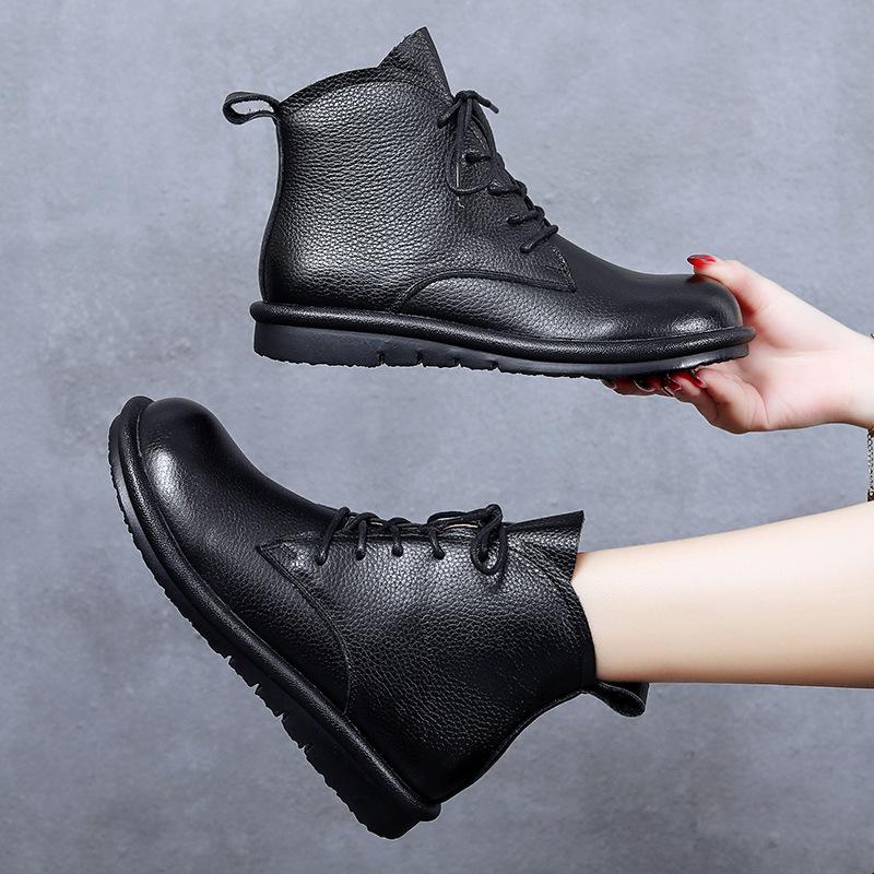 Autumn and winter new doll head literary retro leather women s short boots soft leather soft bottom side zipper casual Martin boots 39
Autumn and winter new doll head literary retro leather women s short boots soft leather soft bottom side zipper casual Martin boots 39