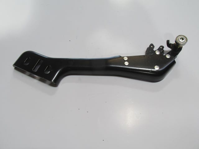 For Ford Transit V363 2014-2019 right lower sliding door guide connection Oem BK21 V25000 AG
For Ford Transit V363 2014-2019 right lower sliding door guide connection Oem BK21 V25000 AG