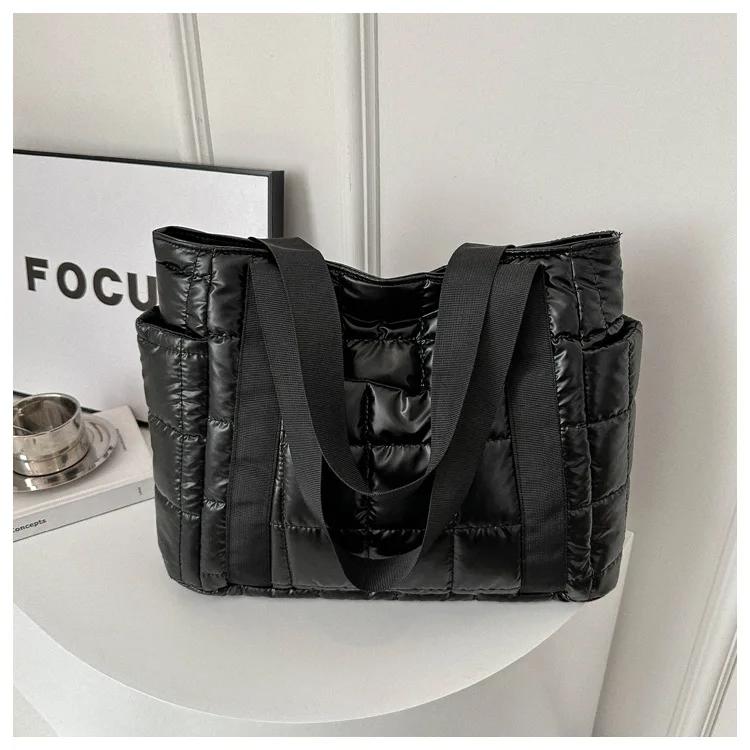 Space Padded Women Shoulder Bags For Winter Large Capacity Black Handbags Designer Nylon Cotton Warm Tote Solid
Space Padded Women Shoulder Bags For Winter Large Capacity Black Handbags Designer Nylon Cotton Warm Tote Solid