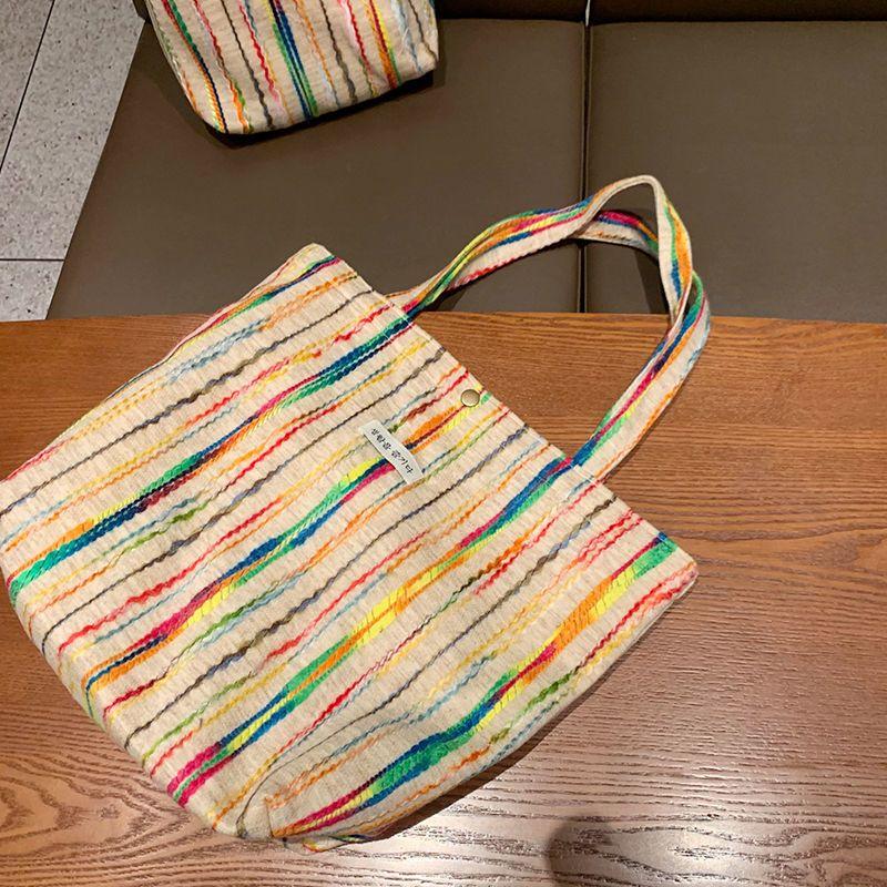 Korean Rainbow Stripe Tote Bag Women Canvas Bag Large Capacity Shoulder Bag Ladies Versatile Travel Casual Underarm Bag Chic New 43x34x15cm
Korean Rainbow Stripe Tote Bag Women Canvas Bag Large Capacity Shoulder Bag Ladies Versatile Travel Casual Underarm Bag Chic New 43x34x15cm