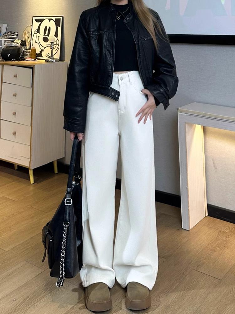 Plus-Size White Wide-Leg Floor-Length Jeans for Pear-Shaped Petite Figures XS
Plus-Size White Wide-Leg Floor-Length Jeans for Pear-Shaped Petite Figures XS