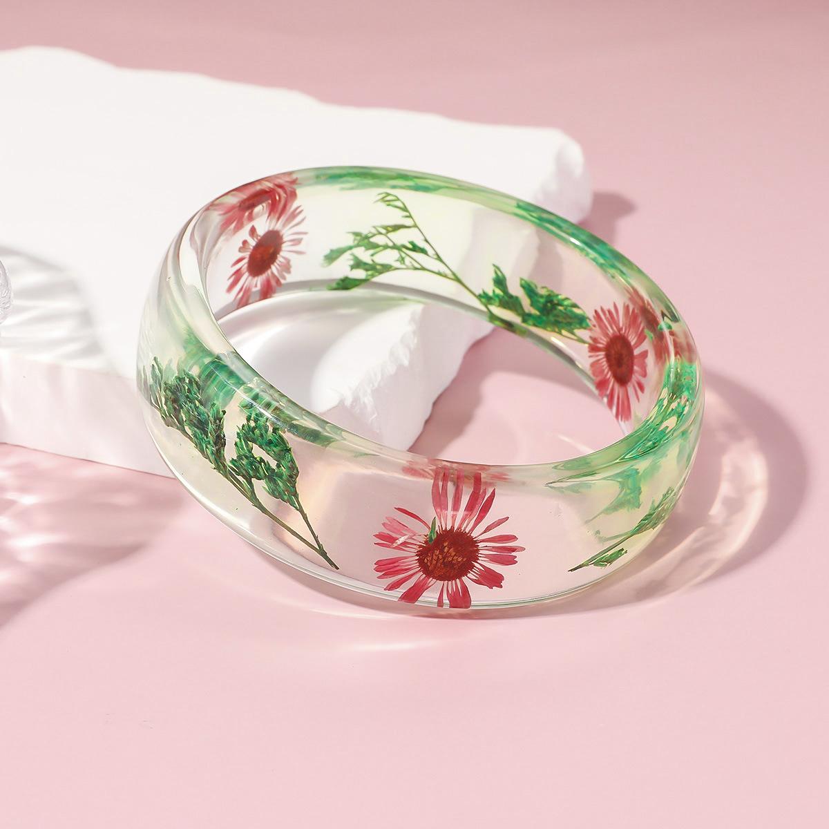 Vintage Flower Leaf Transparent Acrylic Wide Bangle Bracelet for Women Boho Coloful Dried Daisy Resin Bracelets Jewelry Gift
Vintage Flower Leaf Transparent Acrylic Wide Bangle Bracelet for Women Boho Coloful Dried Daisy Resin Bracelets Jewelry Gift