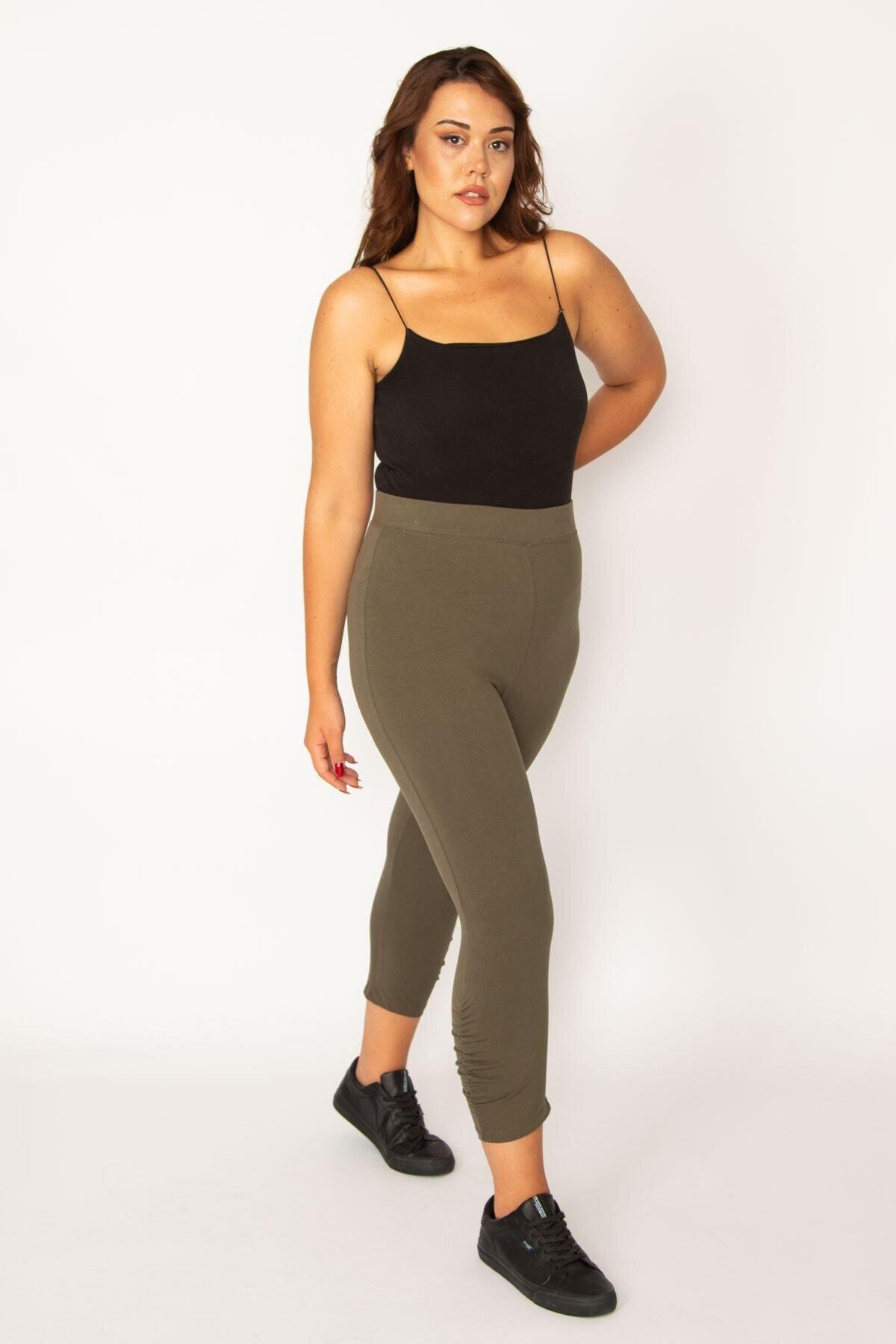 Women s Style Plus Size Leggings Large Size Khaki Cotton Fabric Pleated Detailed Leggings Capri XL
Women s Style Plus Size Leggings Large Size Khaki Cotton Fabric Pleated Detailed Leggings Capri XL