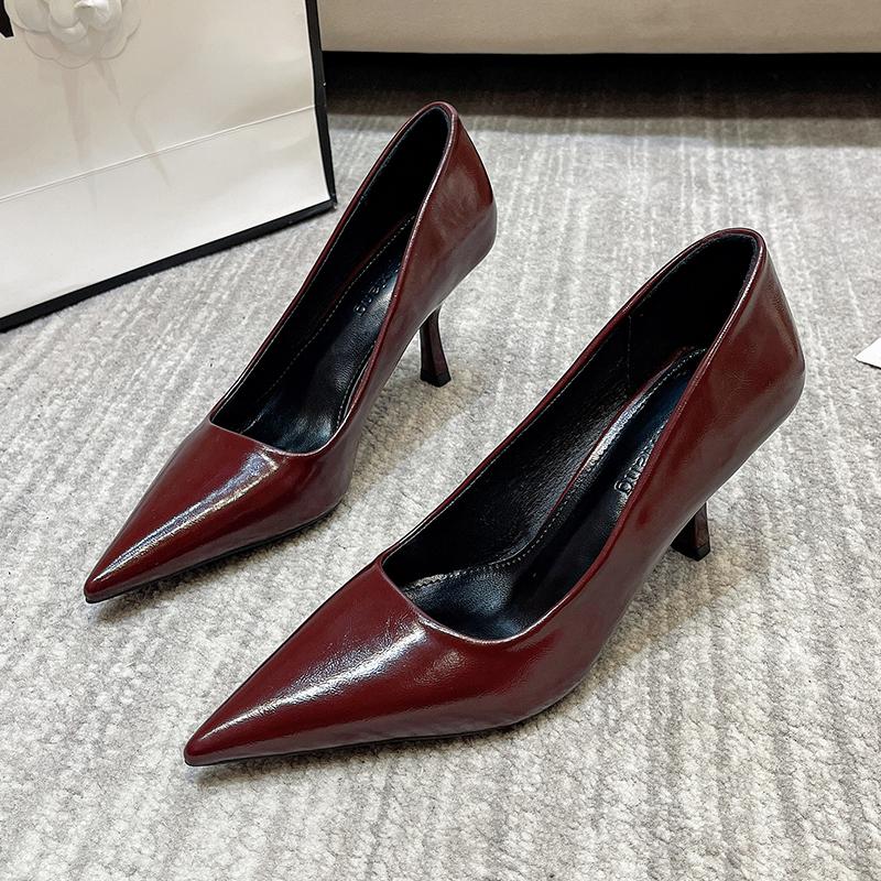 Sexy Thin Heels Pointed Toe Women Office Pumps Street Style Shallow Slip On Pumps Designer Party Dress Female Leather Shoes 35
Sexy Thin Heels Pointed Toe Women Office Pumps Street Style Shallow Slip On Pumps Designer Party Dress Female Leather Shoes 35