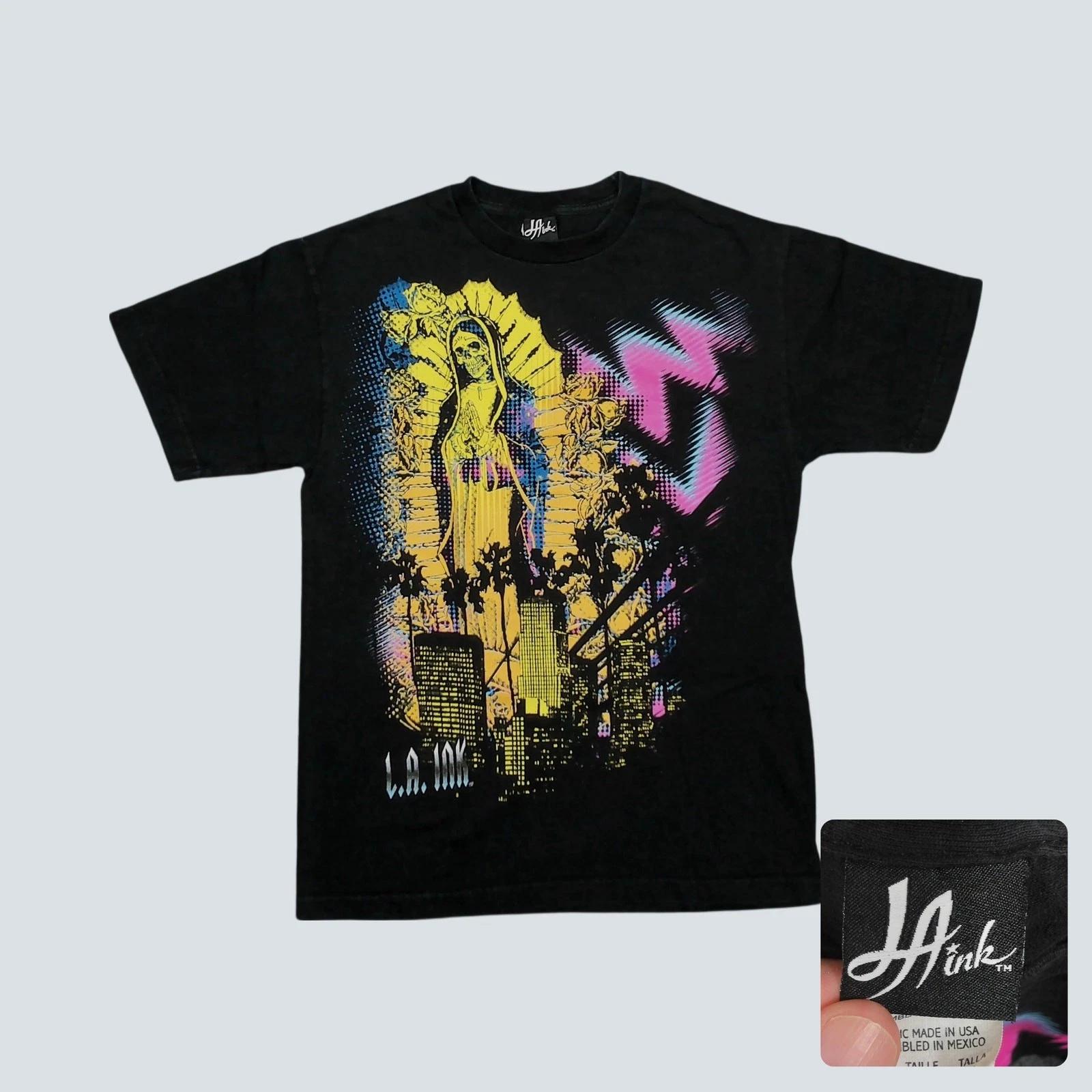 LA Ink 2008 Kat Von D Santa Muerte Skull Neon Graphic T-Shirt Mens M 2XL
LA Ink 2008 Kat Von D Santa Muerte Skull Neon Graphic T-Shirt Mens M 2XL