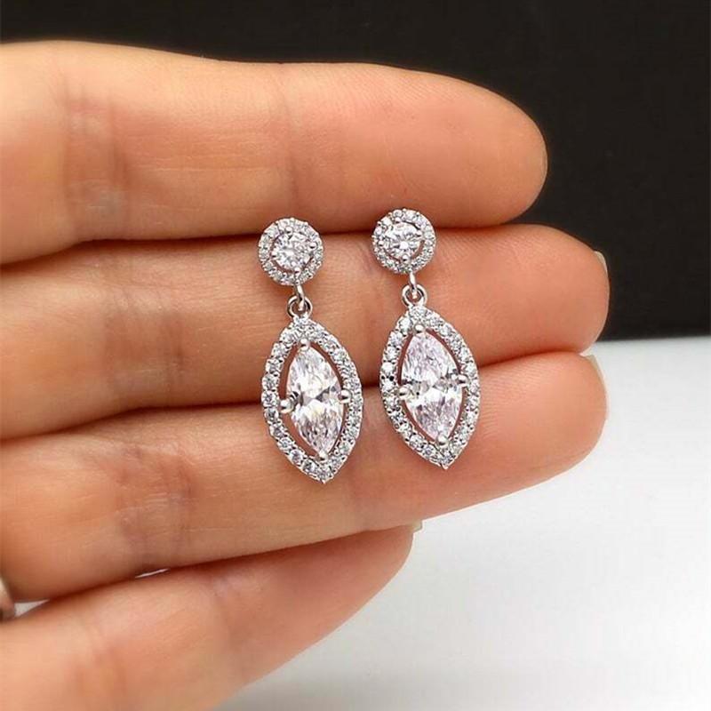 Huitan Chic Marquise Cubic Zirconia Dangle Earrings for Women Fashion Luxury Bride Wedding Earrings Good Quality Ear Zircon
Huitan Chic Marquise Cubic Zirconia Dangle Earrings for Women Fashion Luxury Bride Wedding Earrings Good Quality Ear Zircon