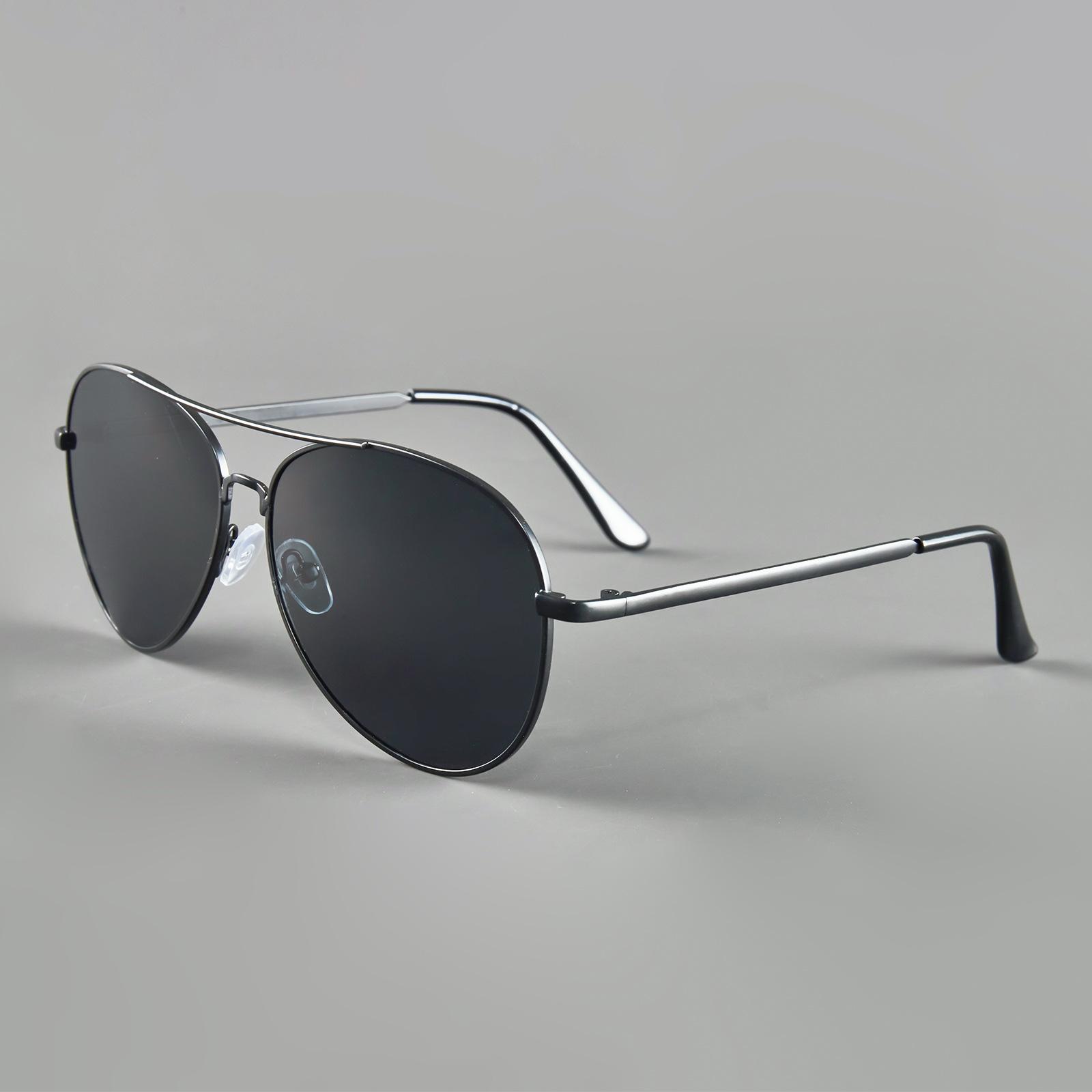 Metal Oval Frame Polarized Myopia Glasses, Unisex Anti Blue Light UV400 Outdoor Eyeglasses, Diopters 0 To -4.0 Holiday Gift 0
Metal Oval Frame Polarized Myopia Glasses, Unisex Anti Blue Light UV400 Outdoor Eyeglasses, Diopters 0 To -4.0 Holiday Gift 0