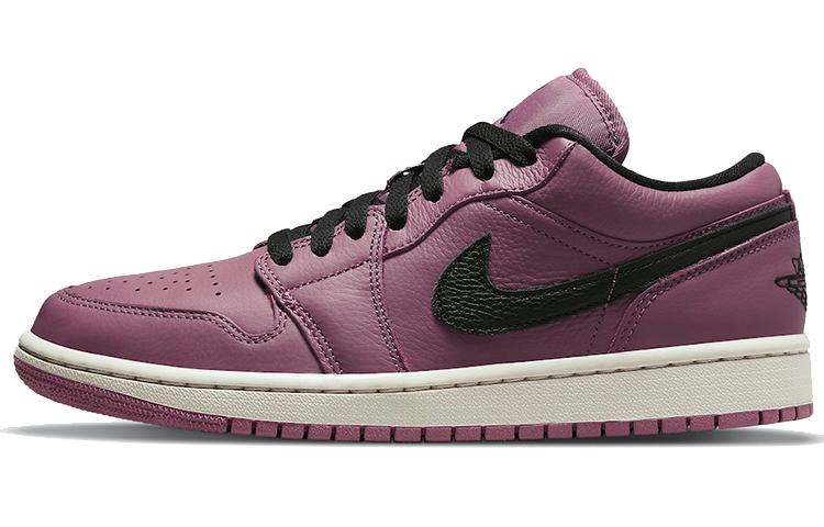 Jordan 1 Low Mulberry Женские DC7268-500 40
Jordan 1 Low Mulberry Женские DC7268-500 40