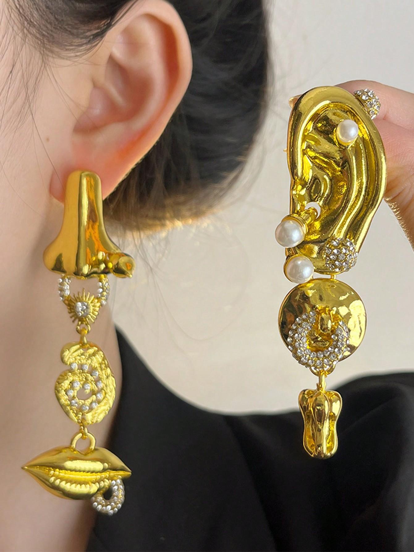 Модные серьги-подвески для женщин золотой
Модные серьги-подвески для женщин золотой