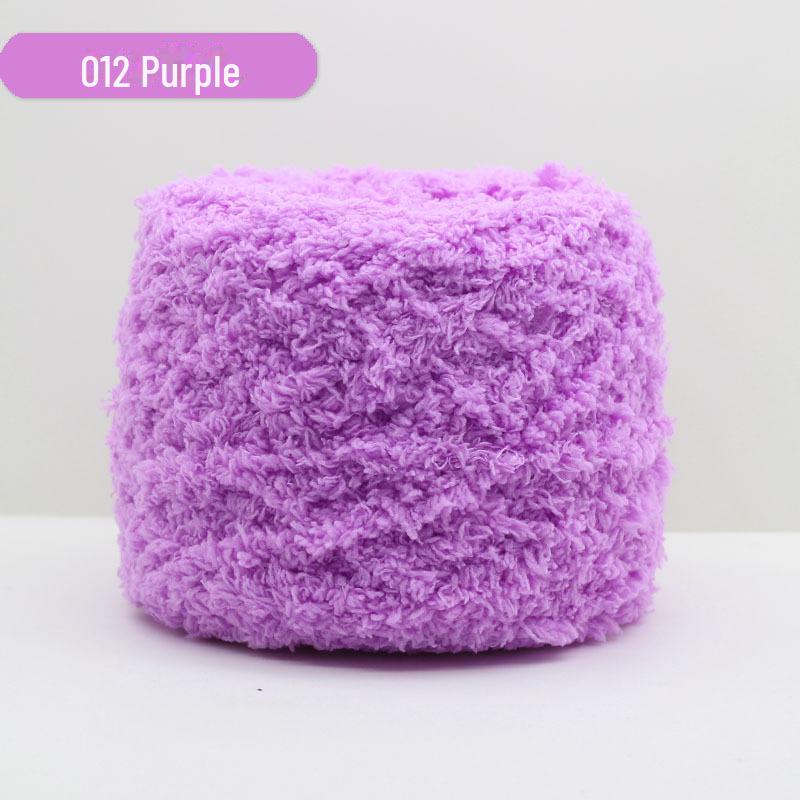 Толстая пряжа цвета кораллового флиса для вязания пушистых детских полотенец и шарфов.
Толстая пряжа цвета кораллового флиса для вязания пушистых детских полотенец и шарфов.