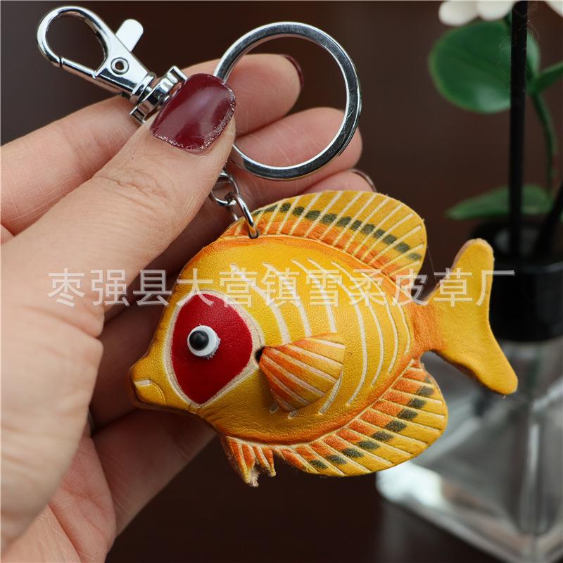 The First Layer Of Cowhide Small Red Fish Keychain Pendant, Locomotive Car Key Chain, Accessories Bag, Small Fish Pendant, Cute Tide жовтий
The First Layer Of Cowhide Small Red Fish Keychain Pendant, Locomotive Car Key Chain, Accessories Bag, Small Fish Pendant, Cute Tide жовтий