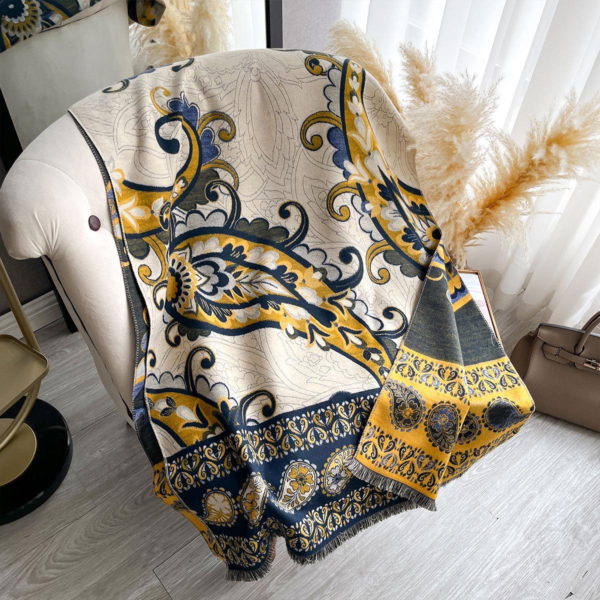 400G thickened version of retro ethnic style cashew flower scarf women s winter high-end warm scarf imitation cashmere shawl 185x65cm бежевий
400G thickened version of retro ethnic style cashew flower scarf women s winter high-end warm scarf imitation cashmere shawl 185x65cm бежевий
