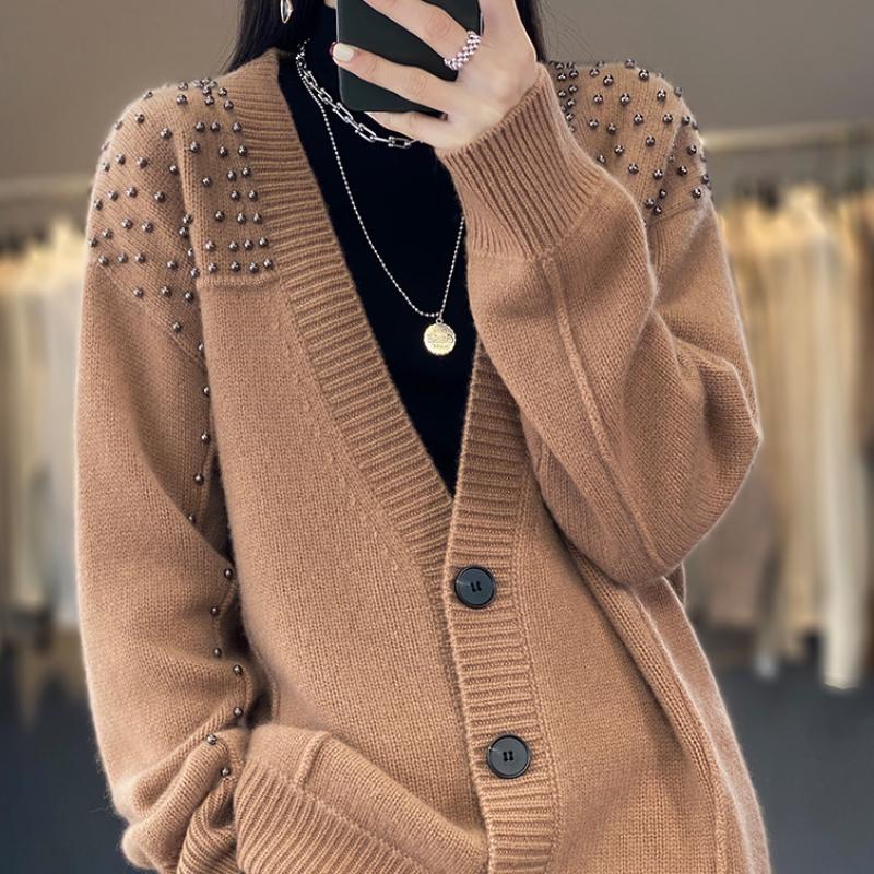 Кардиган женский вязаный шерстяной с V-образным вырезом на осень и зиму, корейский стиль, модный и универсальный, в стиле ленивый шик, кашемировый жакет, топ L
Кардиган женский вязаный шерстяной с V-образным вырезом на осень и зиму, корейский стиль, модный и универсальный, в стиле ленивый шик, кашемировый жакет, топ L