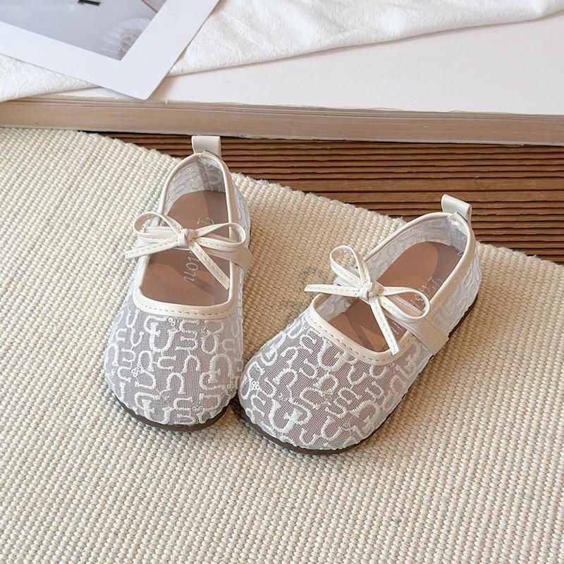 Summer Kids Shoes Girls Sandals Lace Floral Princess Shoes Children Soft Sole Flat Party Dress Breathable Shoes 21-30 21 бежевий
Summer Kids Shoes Girls Sandals Lace Floral Princess Shoes Children Soft Sole Flat Party Dress Breathable Shoes 21-30 21 бежевий