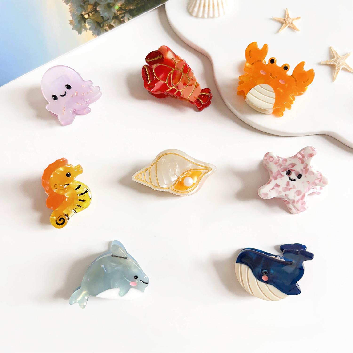 Cartoon marine small animal hairpins are small and delicate acetate pan hairpins, horsetail half-tied shark clips Size fits all
Cartoon marine small animal hairpins are small and delicate acetate pan hairpins, horsetail half-tied shark clips Size fits all