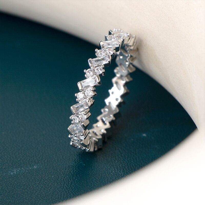 Bella Box модные кольца на палец с кубическим цирконием для женщин, простые стильные кольца для девочек, танцевальная вечеринка, повседневная одежда, универсальные женские украшения 10 белый
Bella Box модные кольца на палец с кубическим цирконием для женщин, простые стильные кольца для девочек, танцевальная вечеринка, повседневная одежда, универсальные женские украшения 10 белый